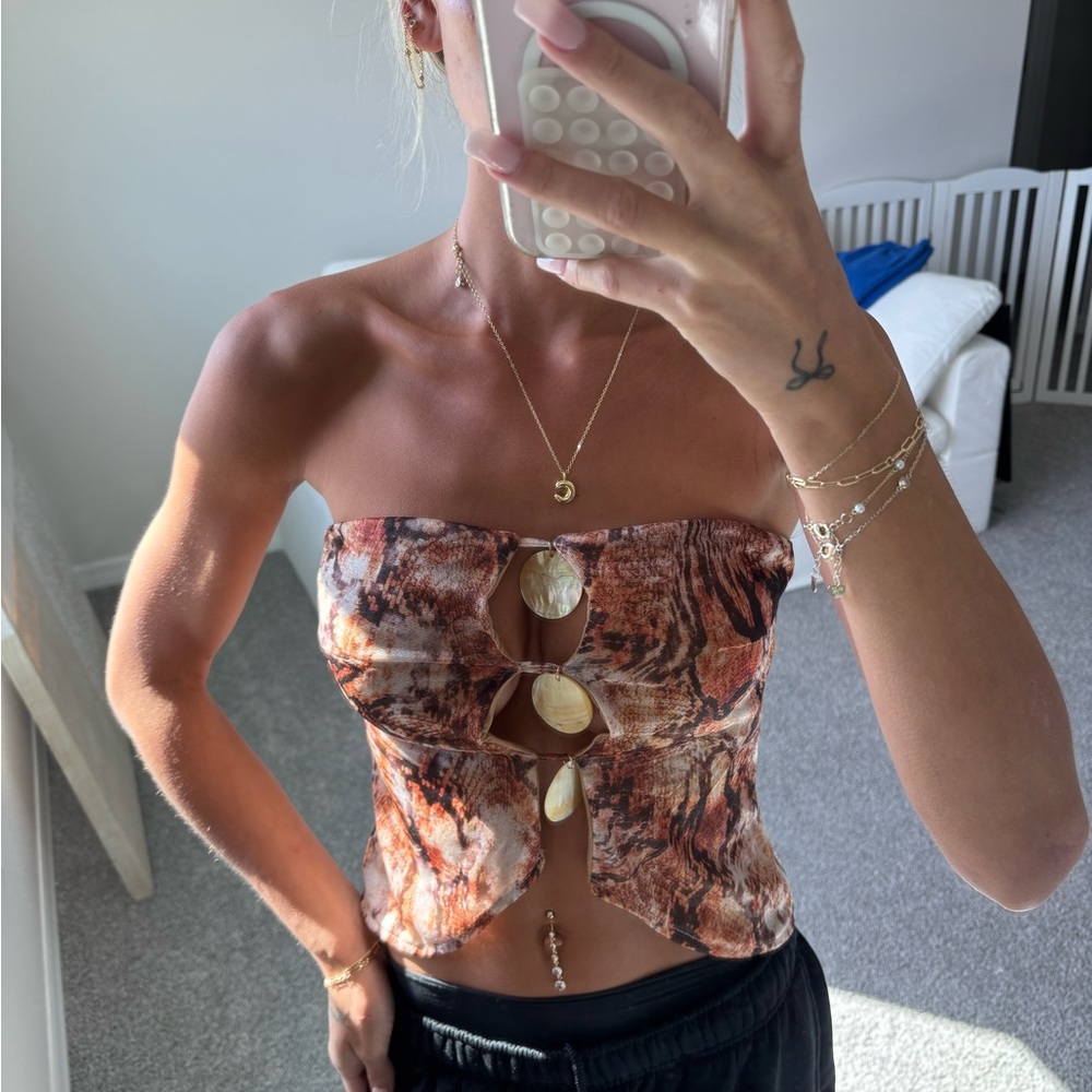 SHEIN Brown Abstract Strapless Crop Top